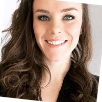 Averton Group of Companies Employee Rebecca Priest's profile photo