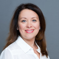 Eléna Smirnova Email & Phone Number