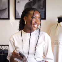 RHEON LABS Employee Laura Kadhani's profile photo