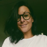 Yannie Streng Email