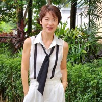 Ally Hoon Email & Phone Number