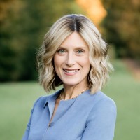 Fink's Jewelers Employee Lindsey Sinozich's profile photo