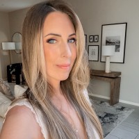 Yandy Employee Nichole Englund's profile photo