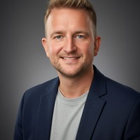 Dominik Matusiewicz Email