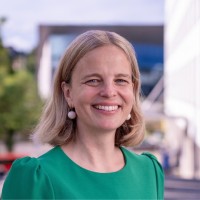 Caroline Davis Email & Phone Number