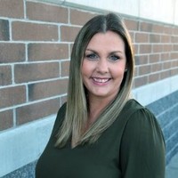 O'Reilly Auto Parts Employee Amanda Hare's profile photo