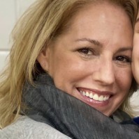 Julie Cesarini Email