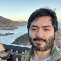 Hugo González Suárez Email