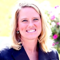Inco Beverage, Inc. Employee Julie Hassan's profile photo