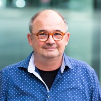 Andreas Büchler Email