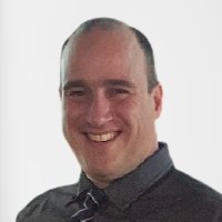 Roberto MacÊdo Email