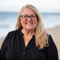 Jennifer Gonzales Email & Phone Number