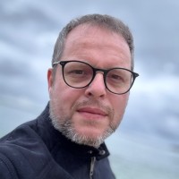 AUCHAN RETAIL INTERNATIONAL Employee Gregory Douay's profile photo
