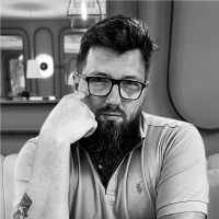 Bartłomiej Kasperski Email