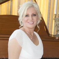 Olga Arnold