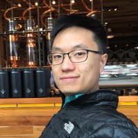 Yixin Shi
