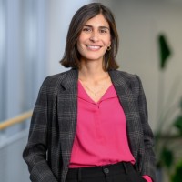 Gianela Villanueva Email