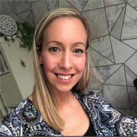 Vicky Thompson Email