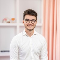 LT.Wealth Employee Vlad Caluș's profile photo