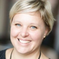 Delphine Robert Email