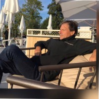 Andreas Grün Email