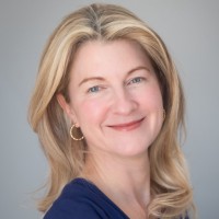 The 'Pause Life with Dr. Mary Claire Haver Employee Lisa McDonald's profile photo