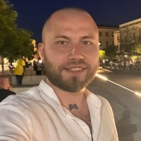 Rostyslav Voitovych Email