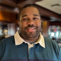 Vivid Seats Employee Desmond Moore's profile photo