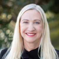 Lisa Reich Email & Phone Number