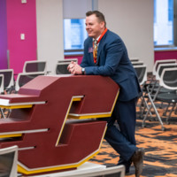 Robert Vandorin Email & Phone Number