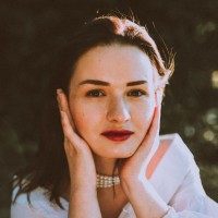 Daria Alokhina Email