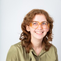 Lydia Lincke Email & Phone Number