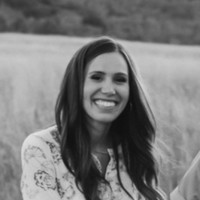 Sloane Maughan Email & Phone Number