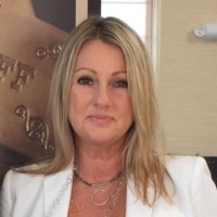 Stephanie Luttrell Email & Phone Number