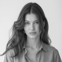 ATRA FORM Employee Eliza Teixeira's profile photo