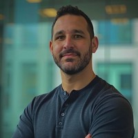 PwC Employee Guy Holzman's profile photo