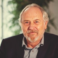 Mark Cowne Email & Phone Number