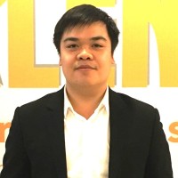 Toan Bach Email & Phone Number