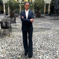 Nicoletta Screnci Email