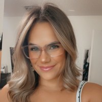 Sara Vazquez Email & Phone Number