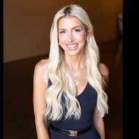10 to Life LLC. Employee Amy O'Brien's profile photo