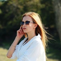 Ника Наумовец Email