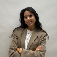 Laura Álvarez Gómez Email