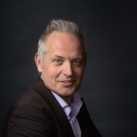 Günther van Weyenberg Email