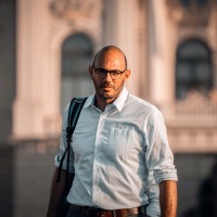 Adrian Rothenbühler Email
