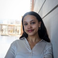 Raya Bryant-Young Email
