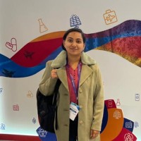 E-mail e número de telefone de Noopur Singla