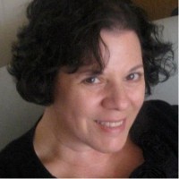 DNA Seattle Employee Cynthia Hoffman's profile photo