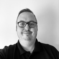 Simon Chesters Email