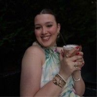 Giulia Pastore Email